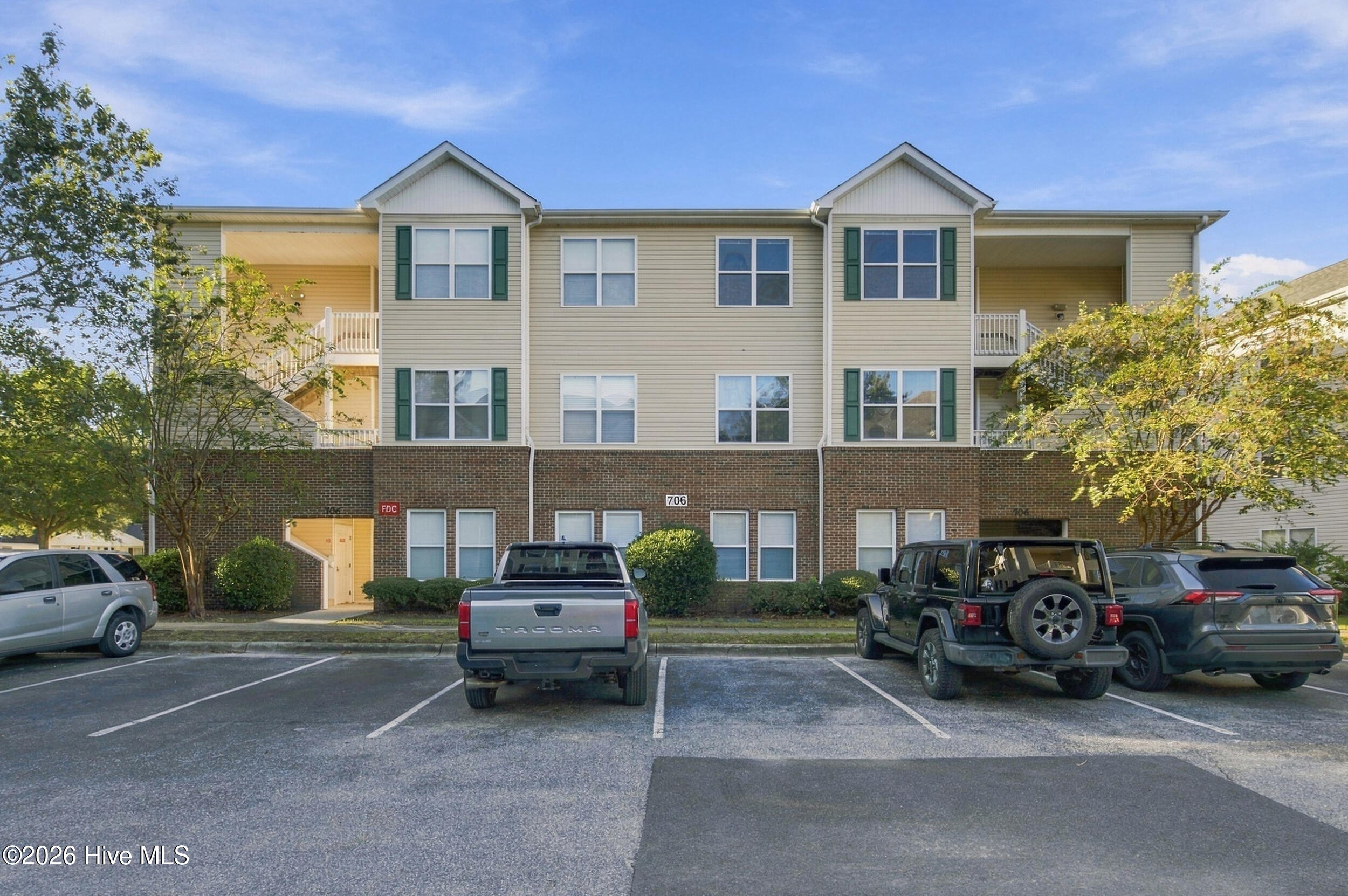 706 Indica Court Unit 302 — photo