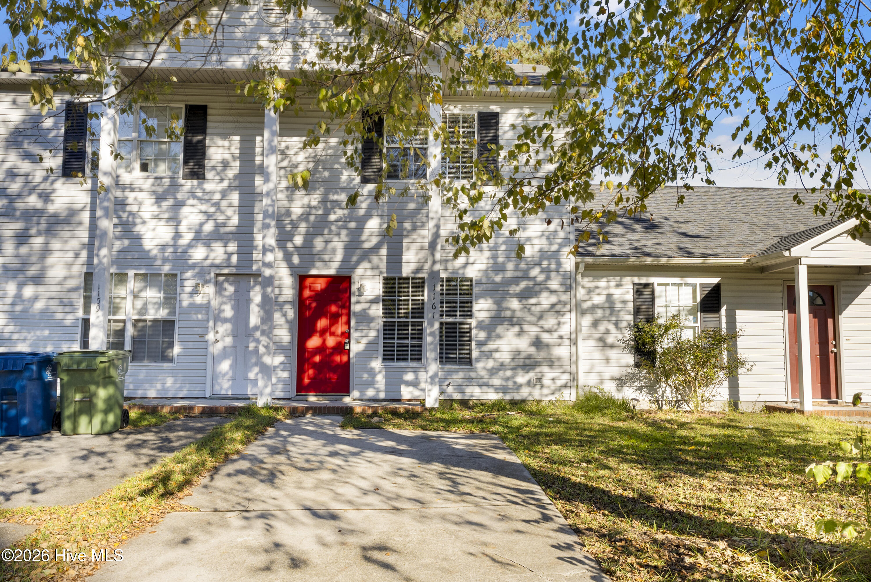 1161 Pueblo Drive — photo