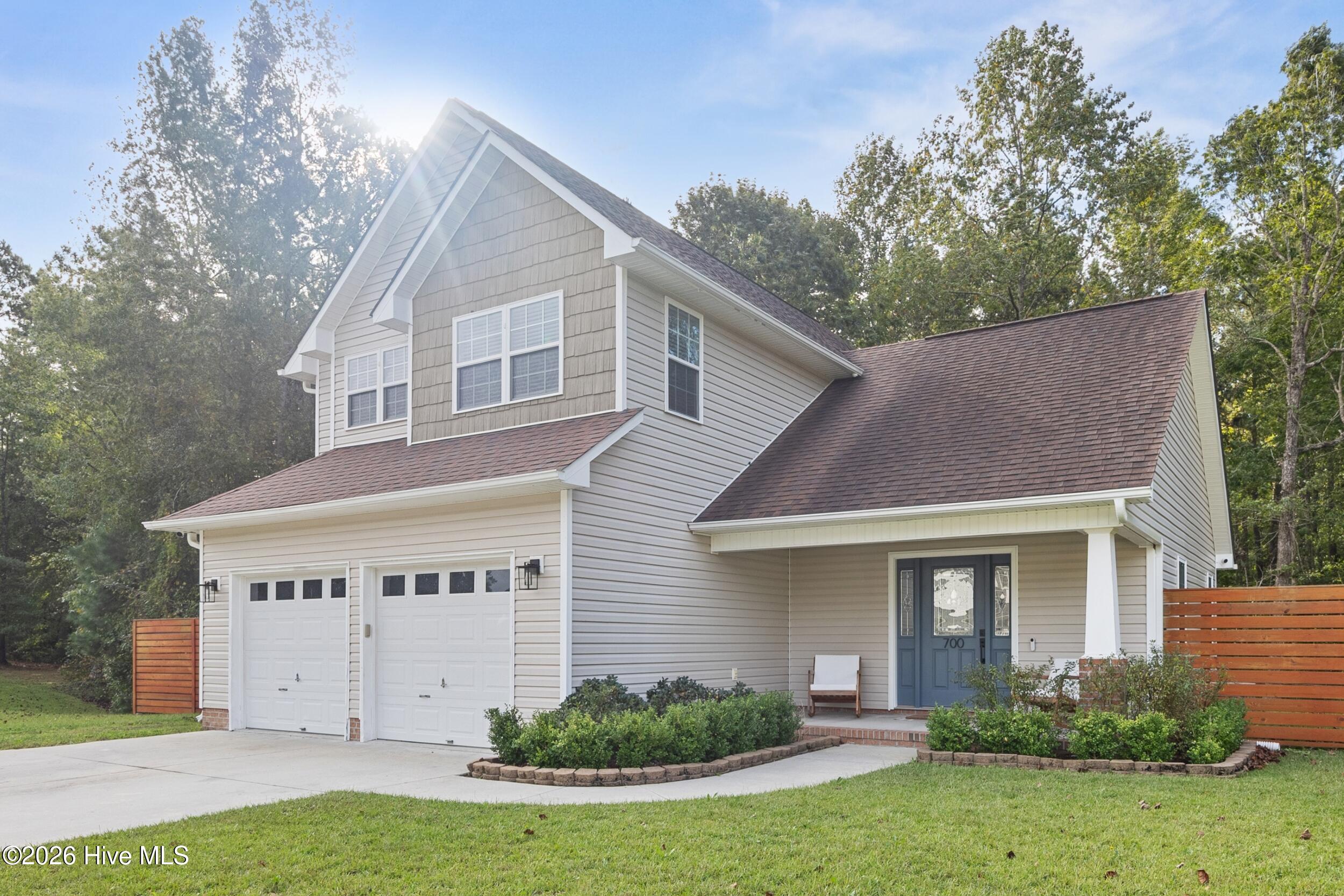 700 Cattail Court — photo