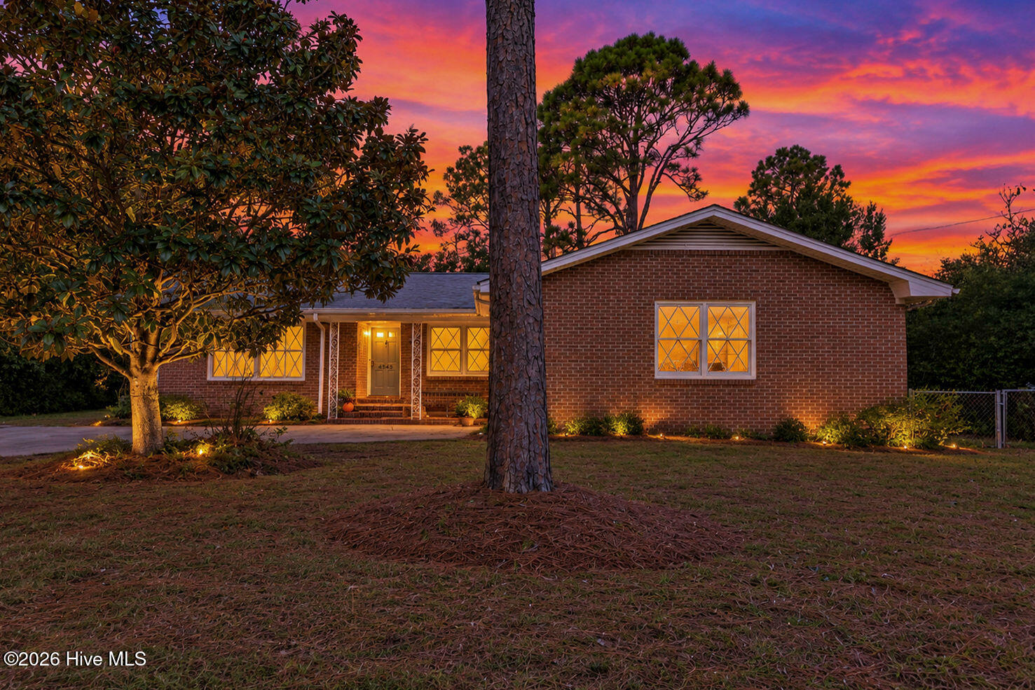 4845 College Acres Drive — photo
