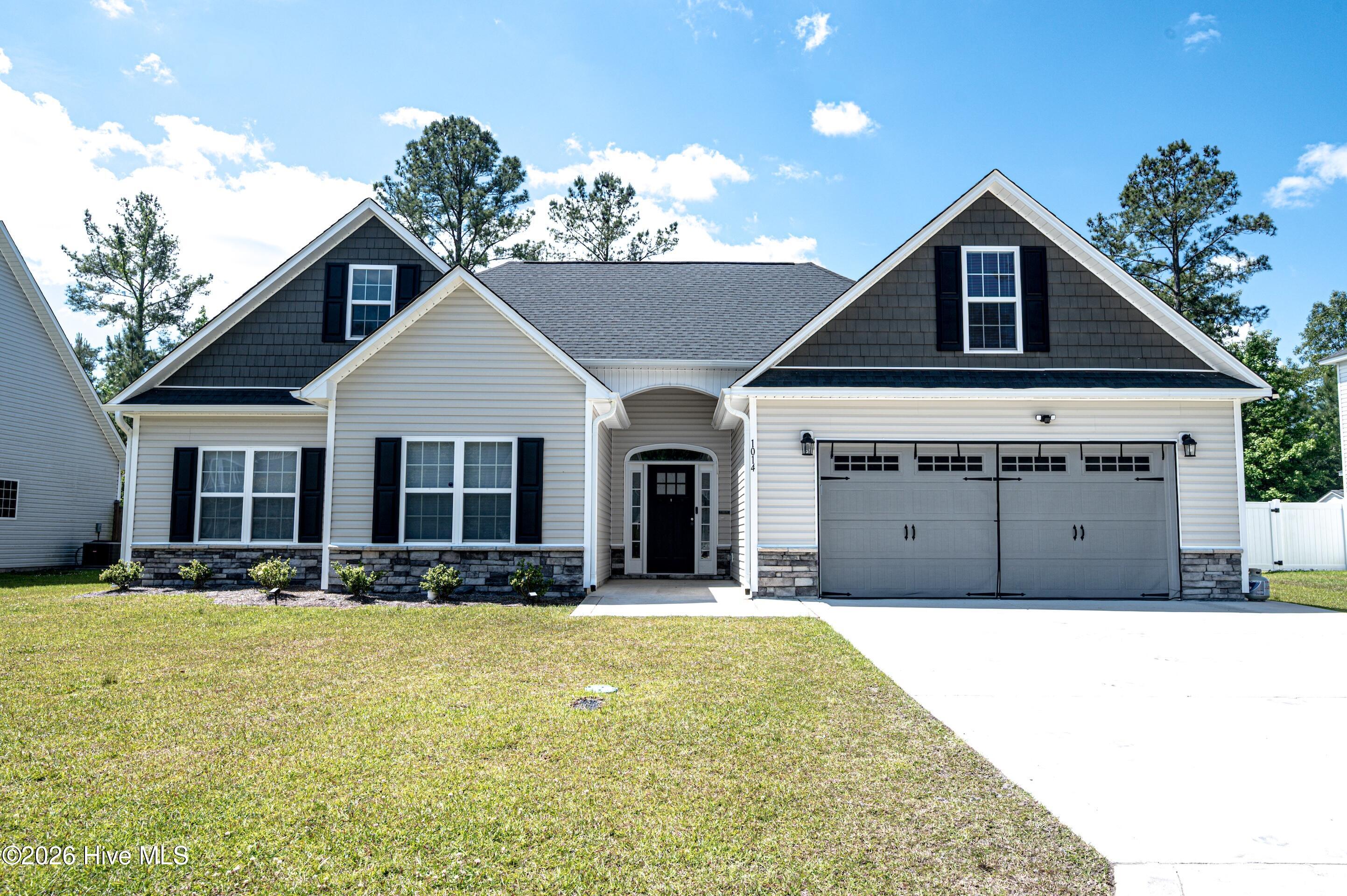 1014 Mackerel Manor — photo