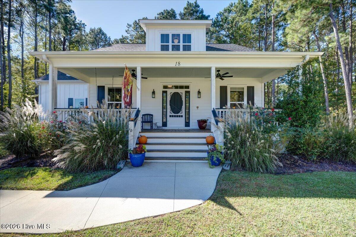 18 Wild Swan Lane — photo
