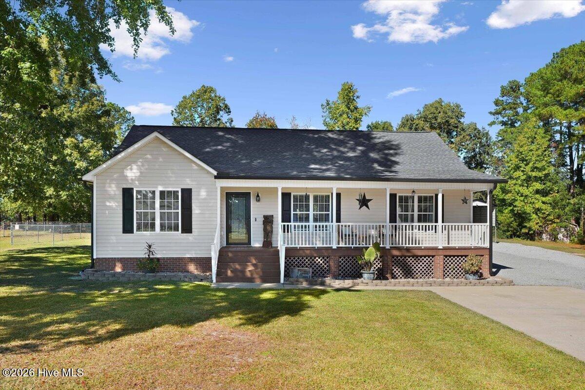 209 Davis Farm Drive — photo