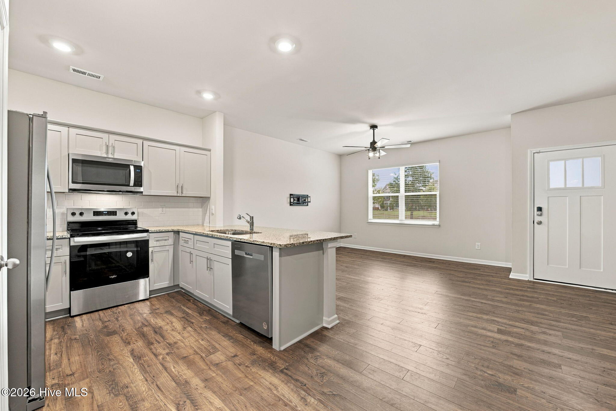 2011 Clock Road, New Bern, NC 28562 — photo 2