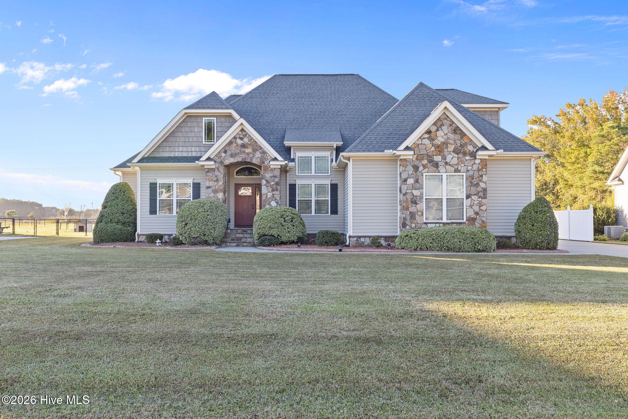 205 Summerfield Drive — photo