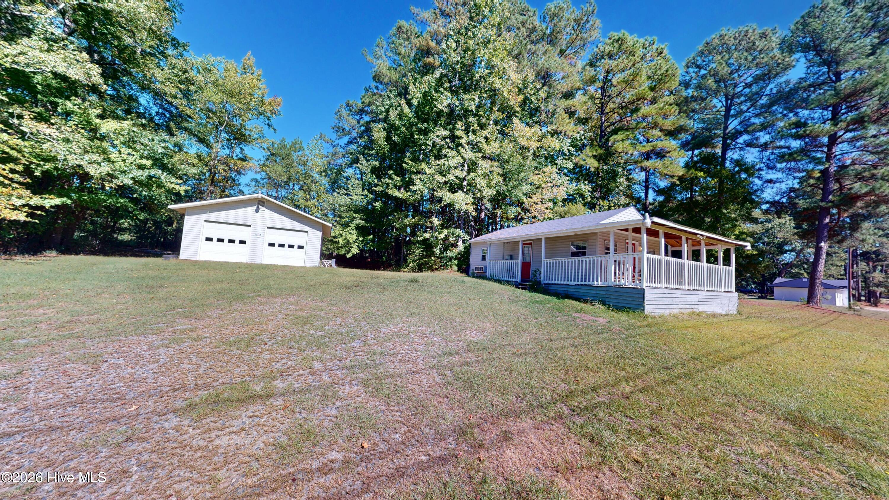 7576 US 421 N — photo