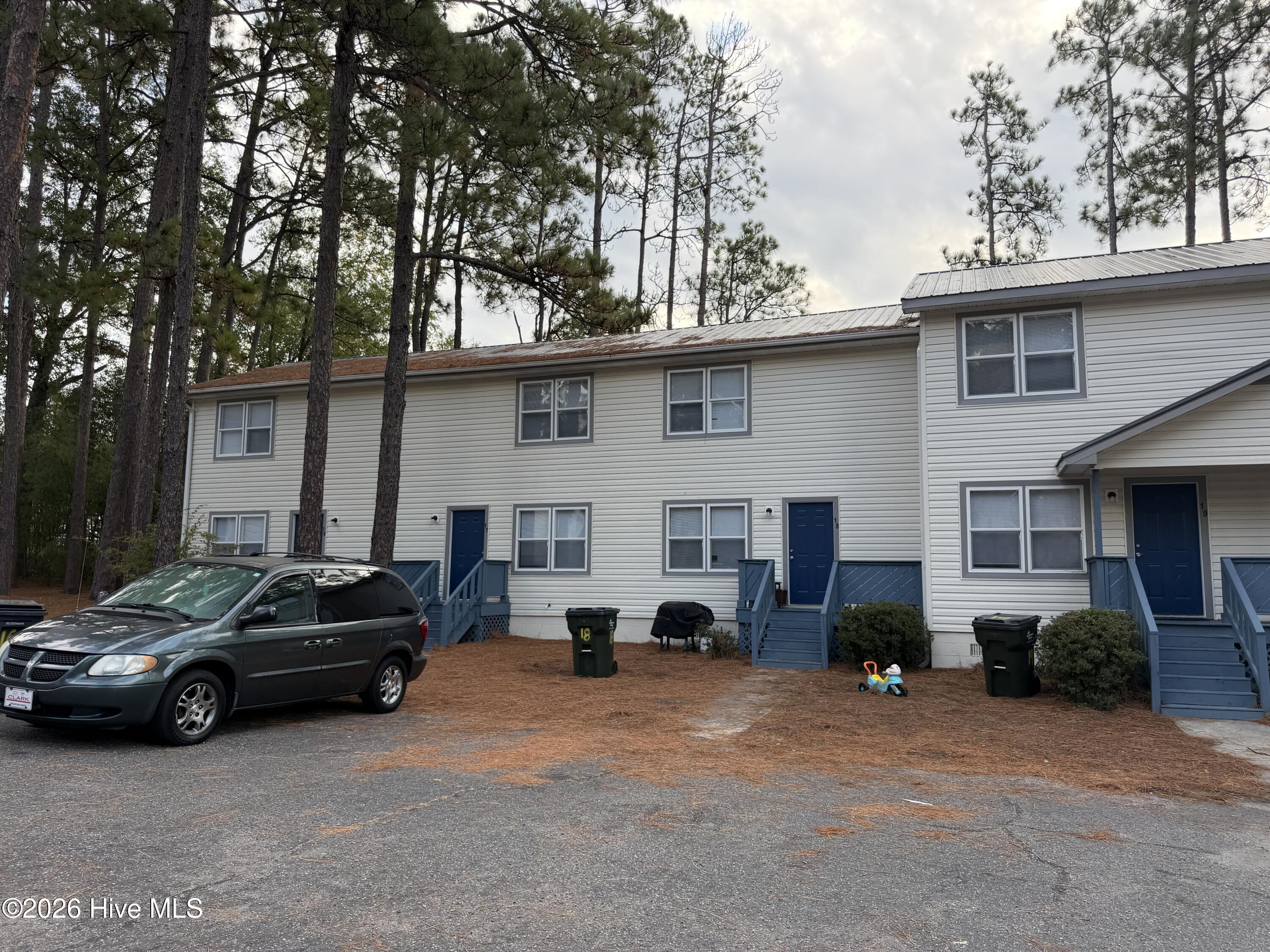 135 Murray Hill Road Apt 17 — photo