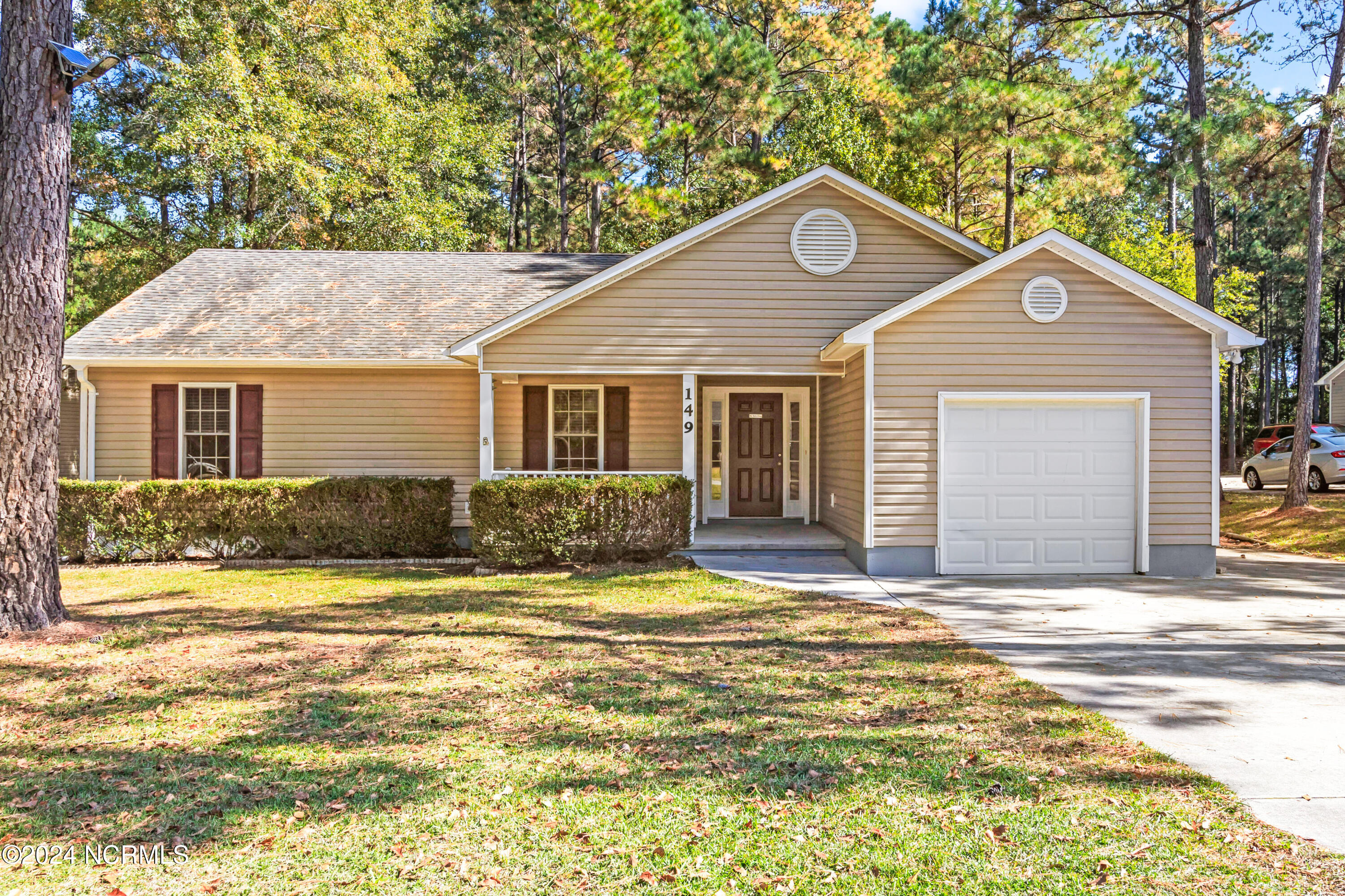 149 Live Oak Drive — photo