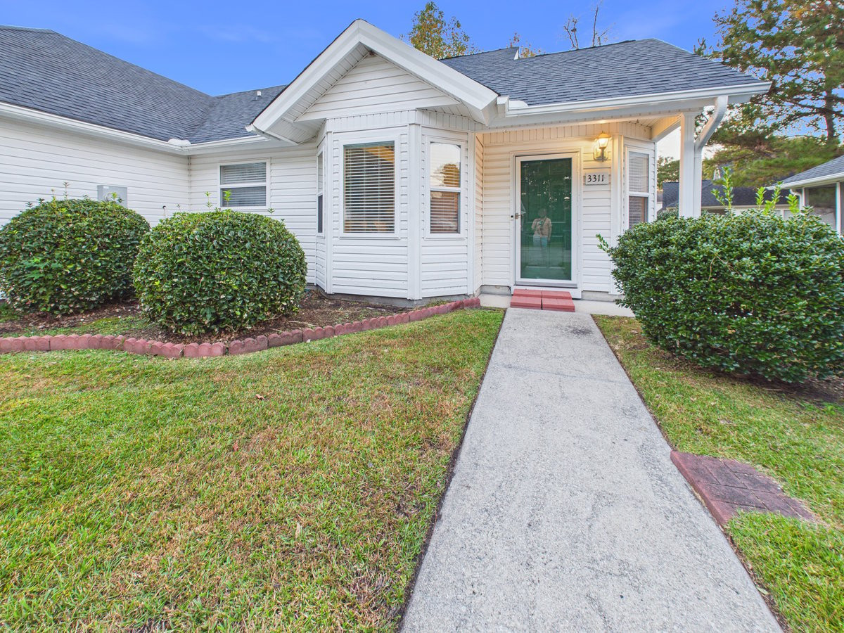 3311 Belmont Circle — photo