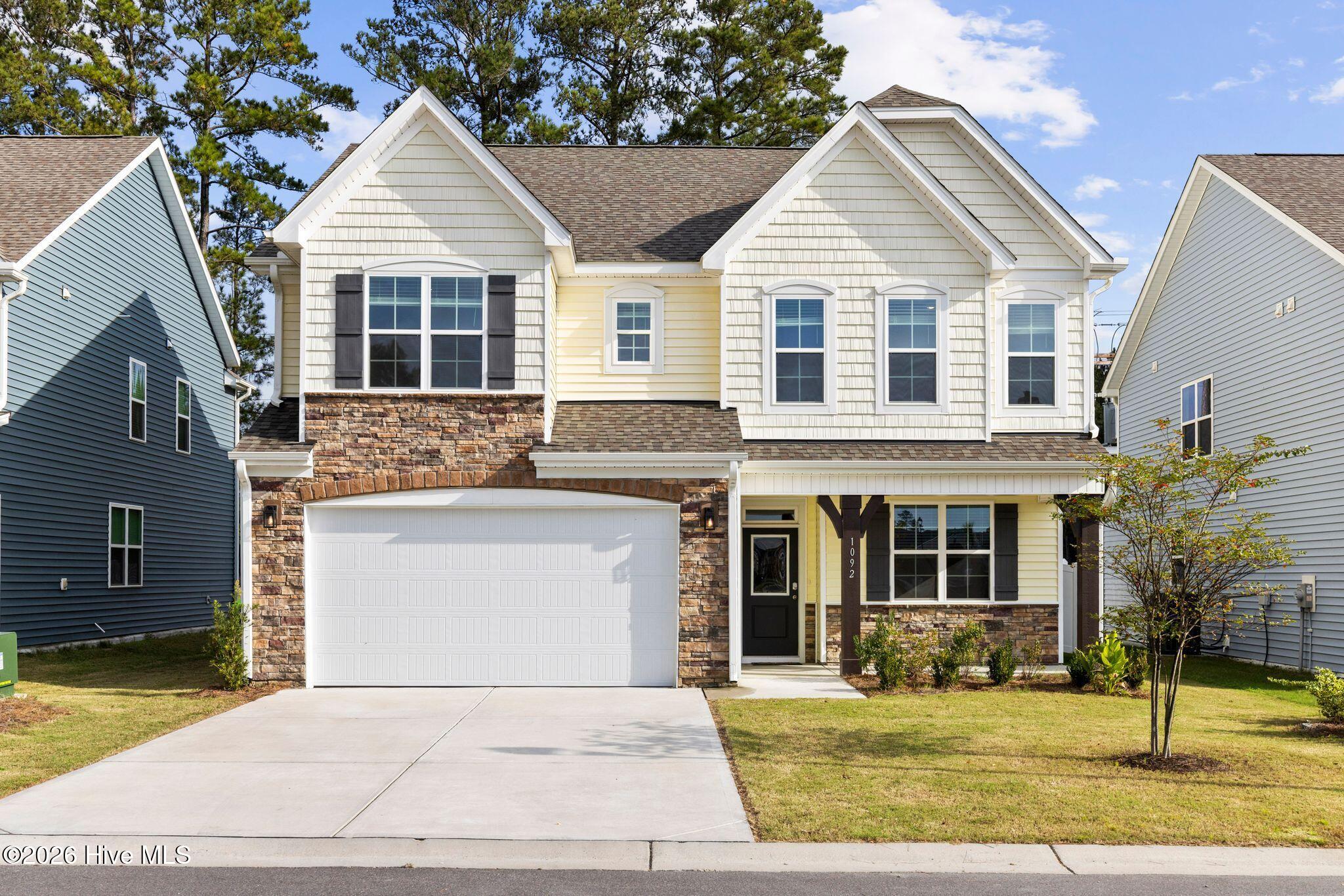 1092 Ben Thomas Drive NE — photo