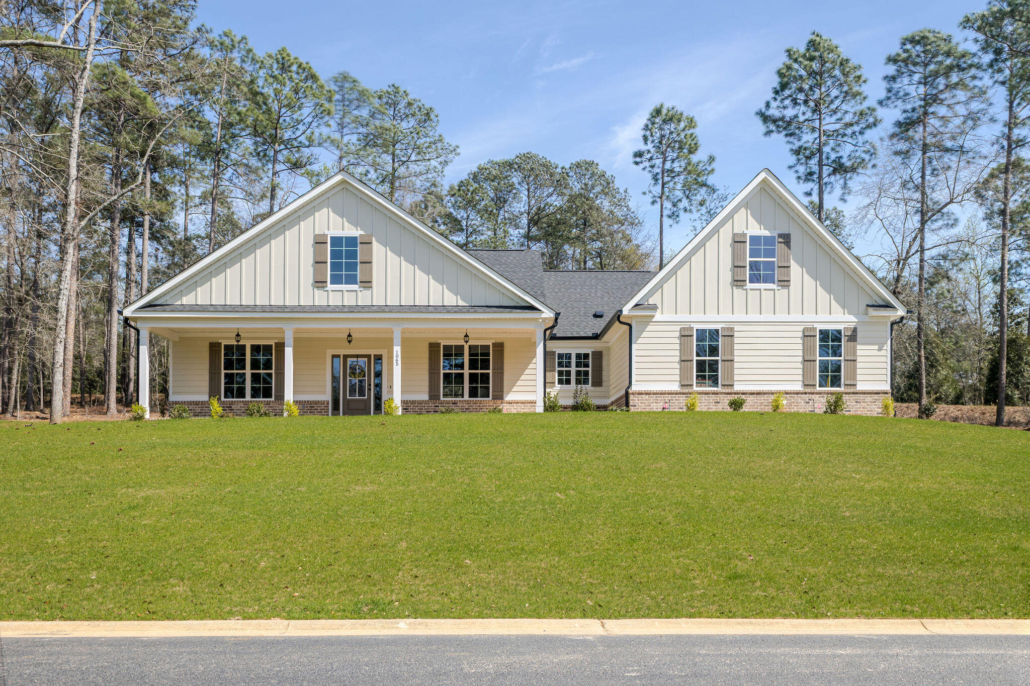 1065 Ferndown Court — photo