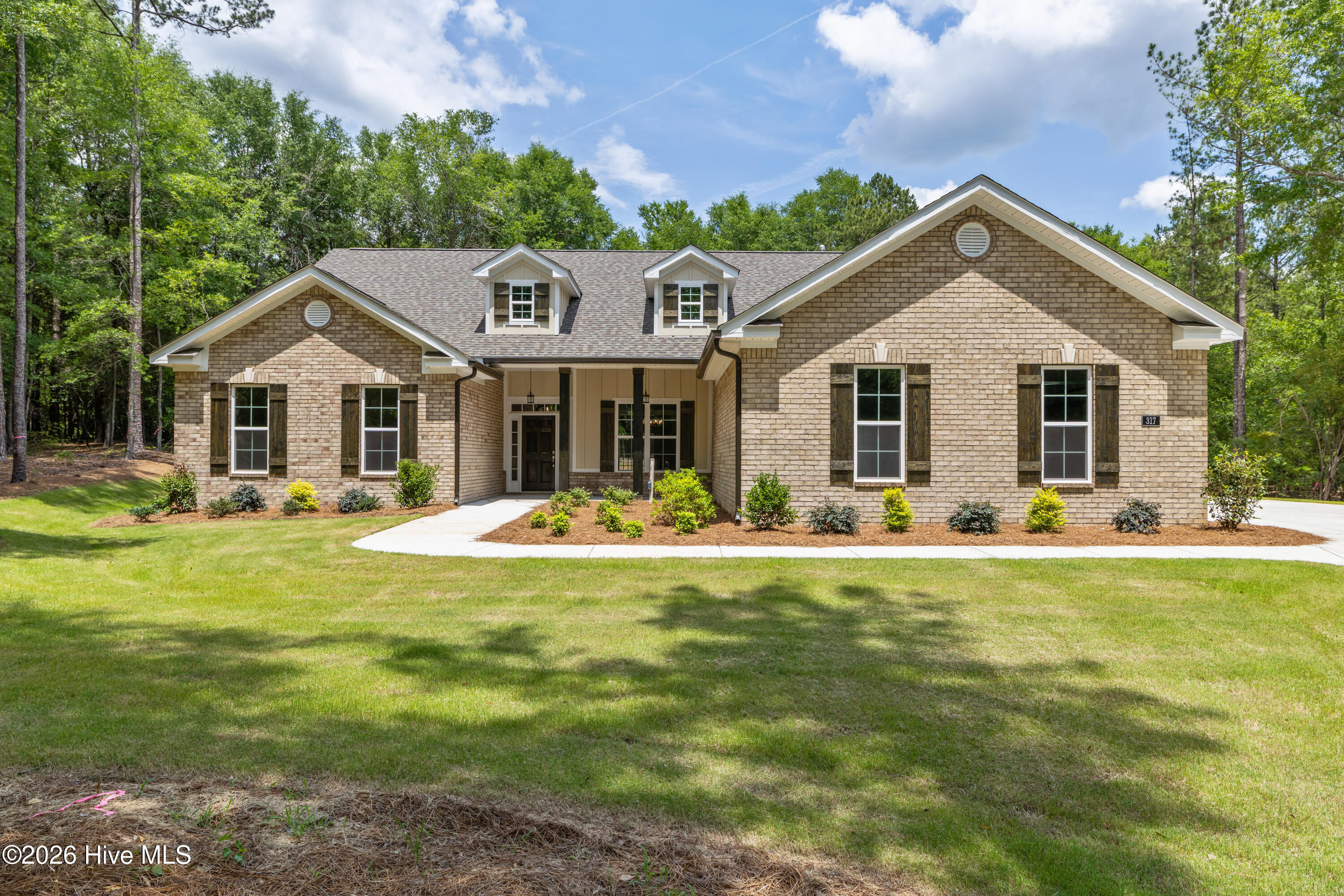 317 Merrifield Court — photo