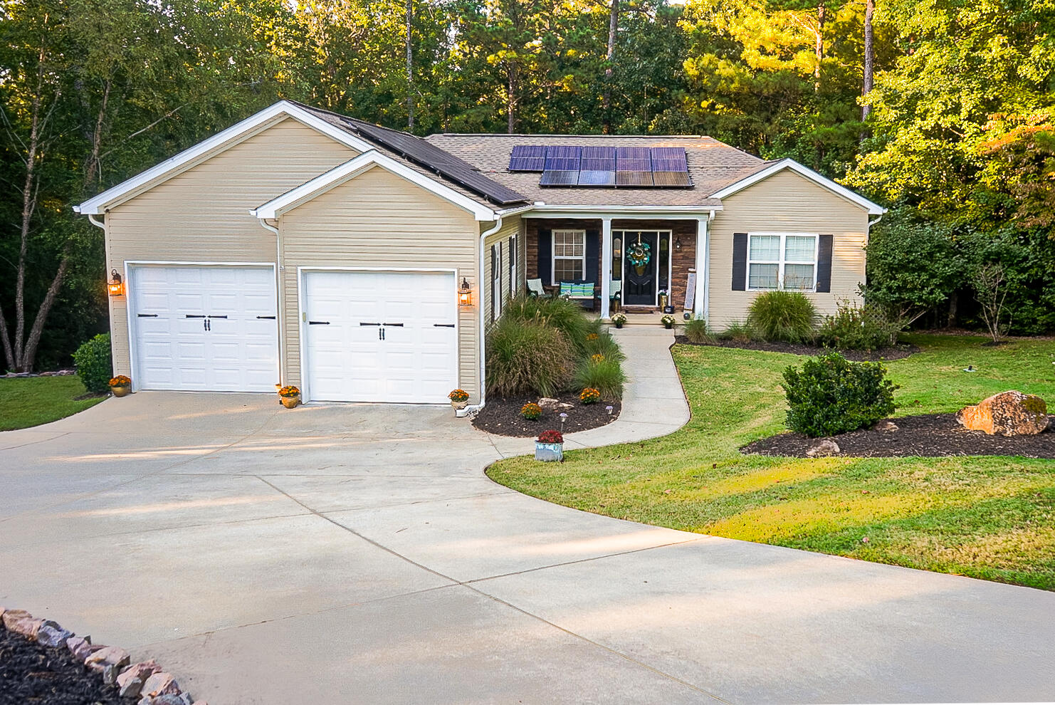 111 Ashland Drive — photo