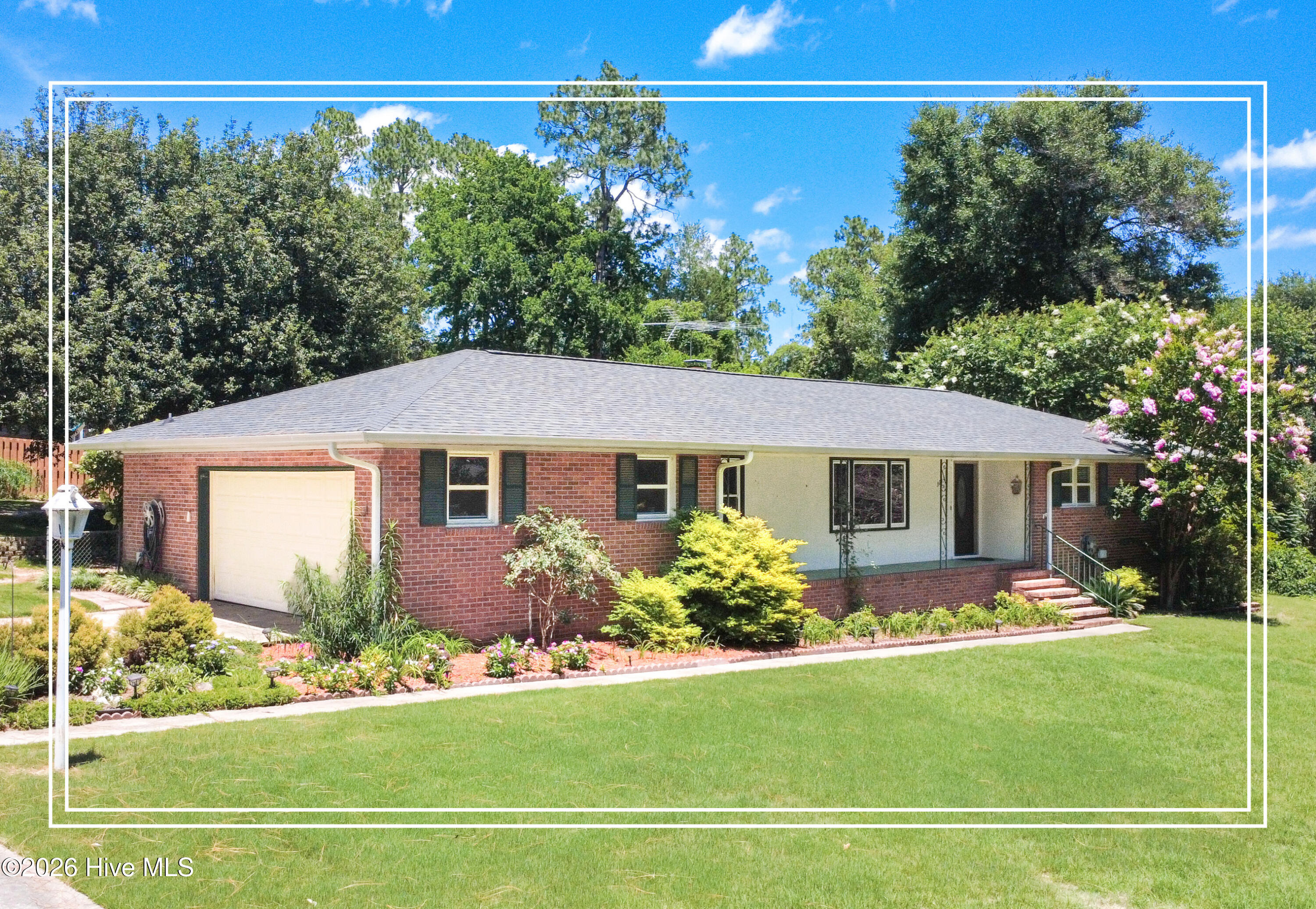 3215 Colonial Drive — photo