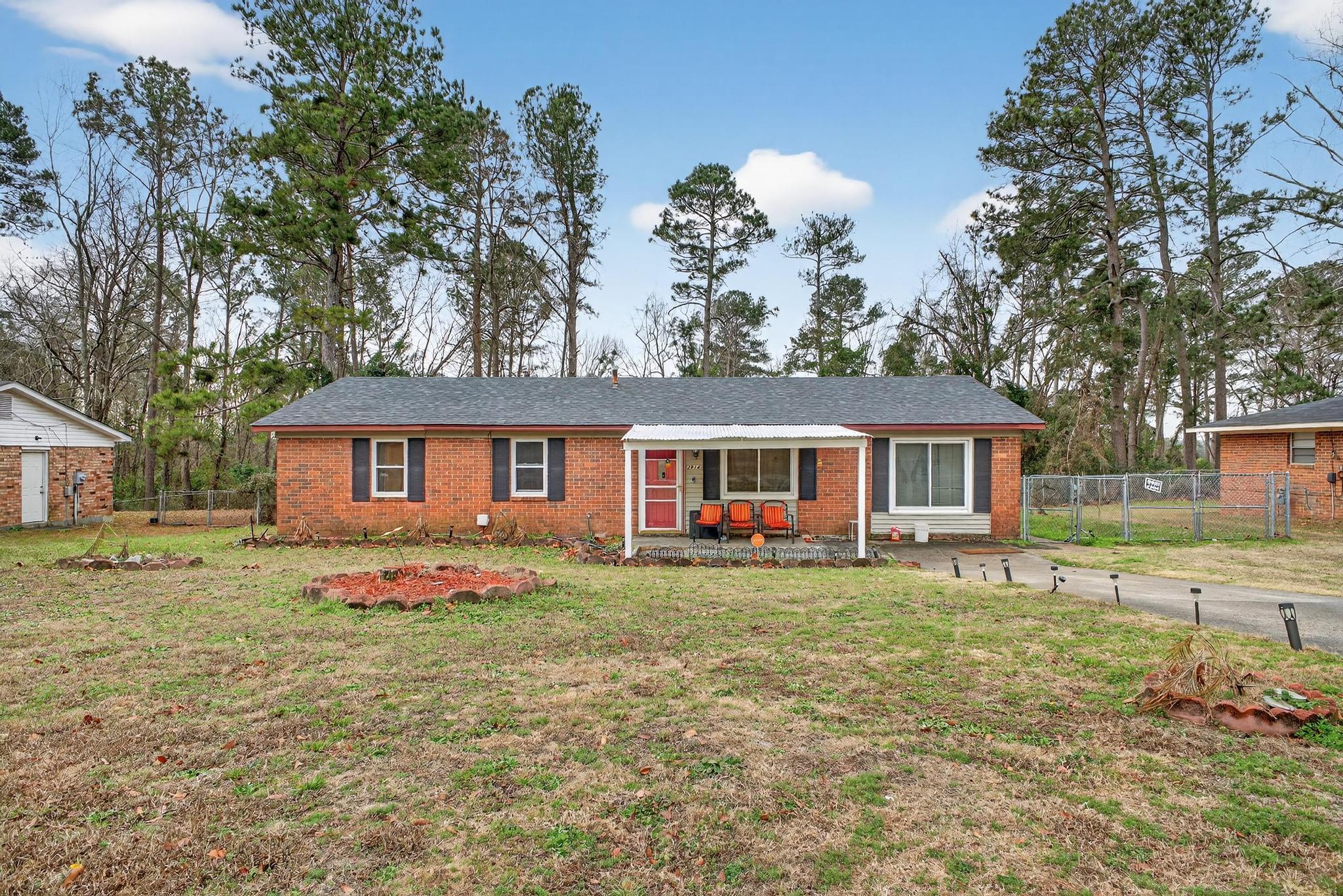 2914 Cumberland Drive — photo