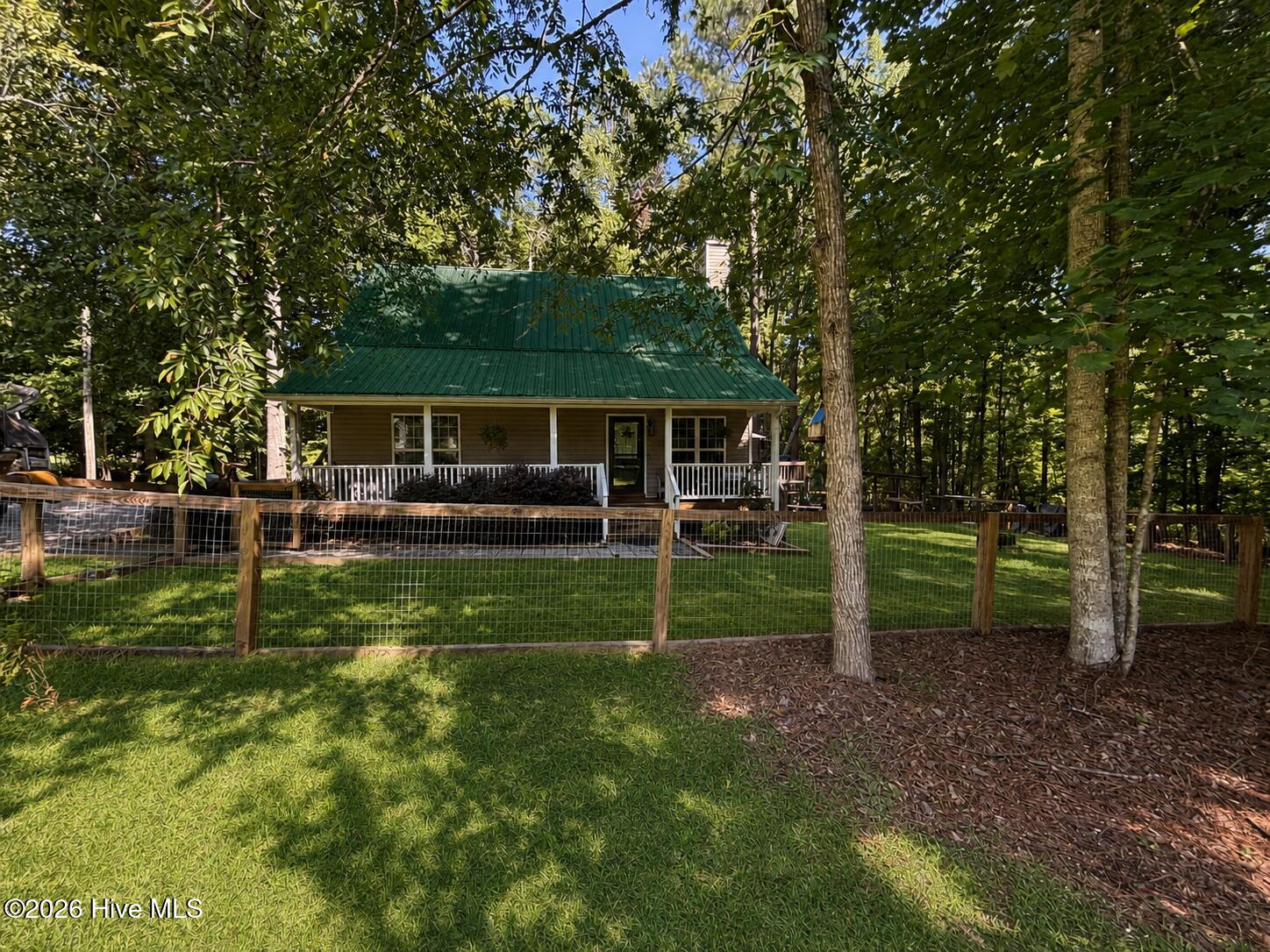 1442 Shore Line Drive — photo