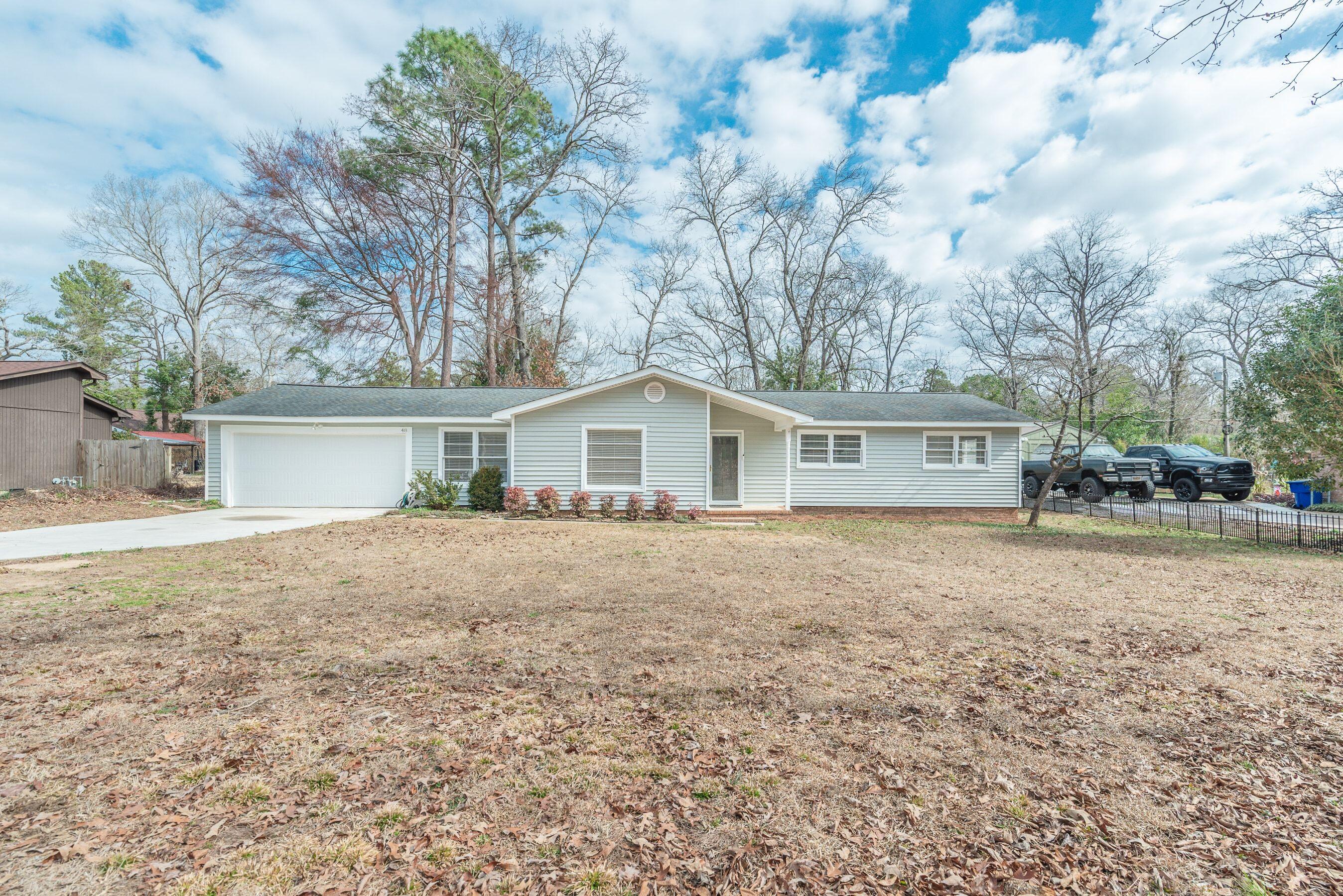 48 Vanderbilt Drive — photo