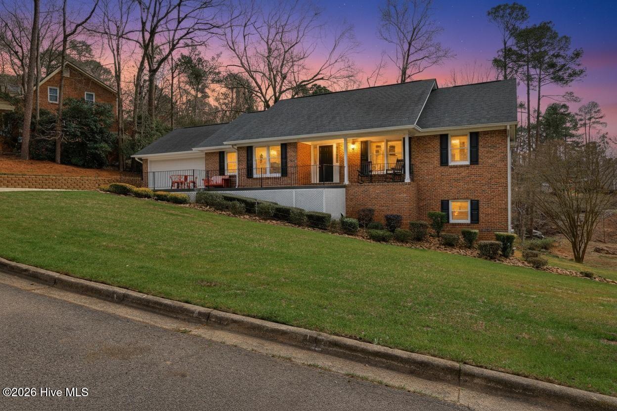 1005 Campbellton Drive — photo