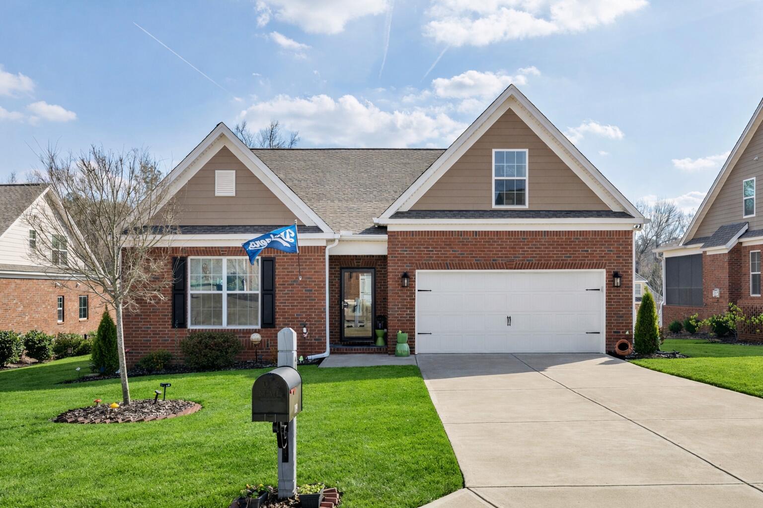 119 Fitzsimmons Drive — photo