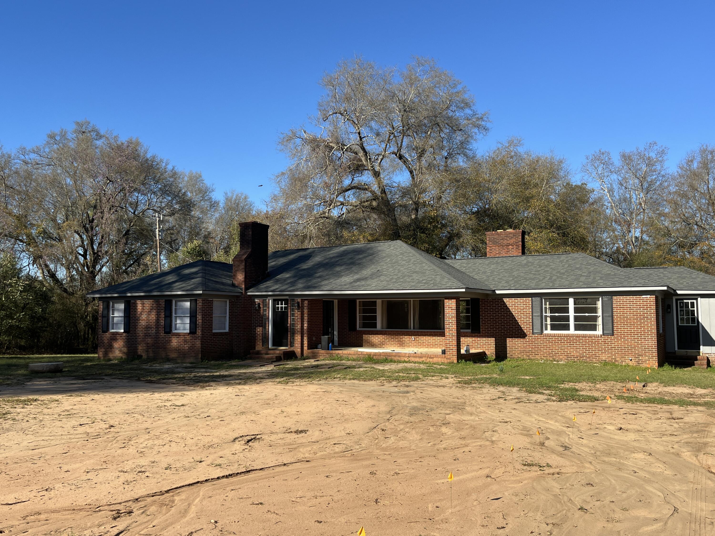 2110 Broome Road — photo