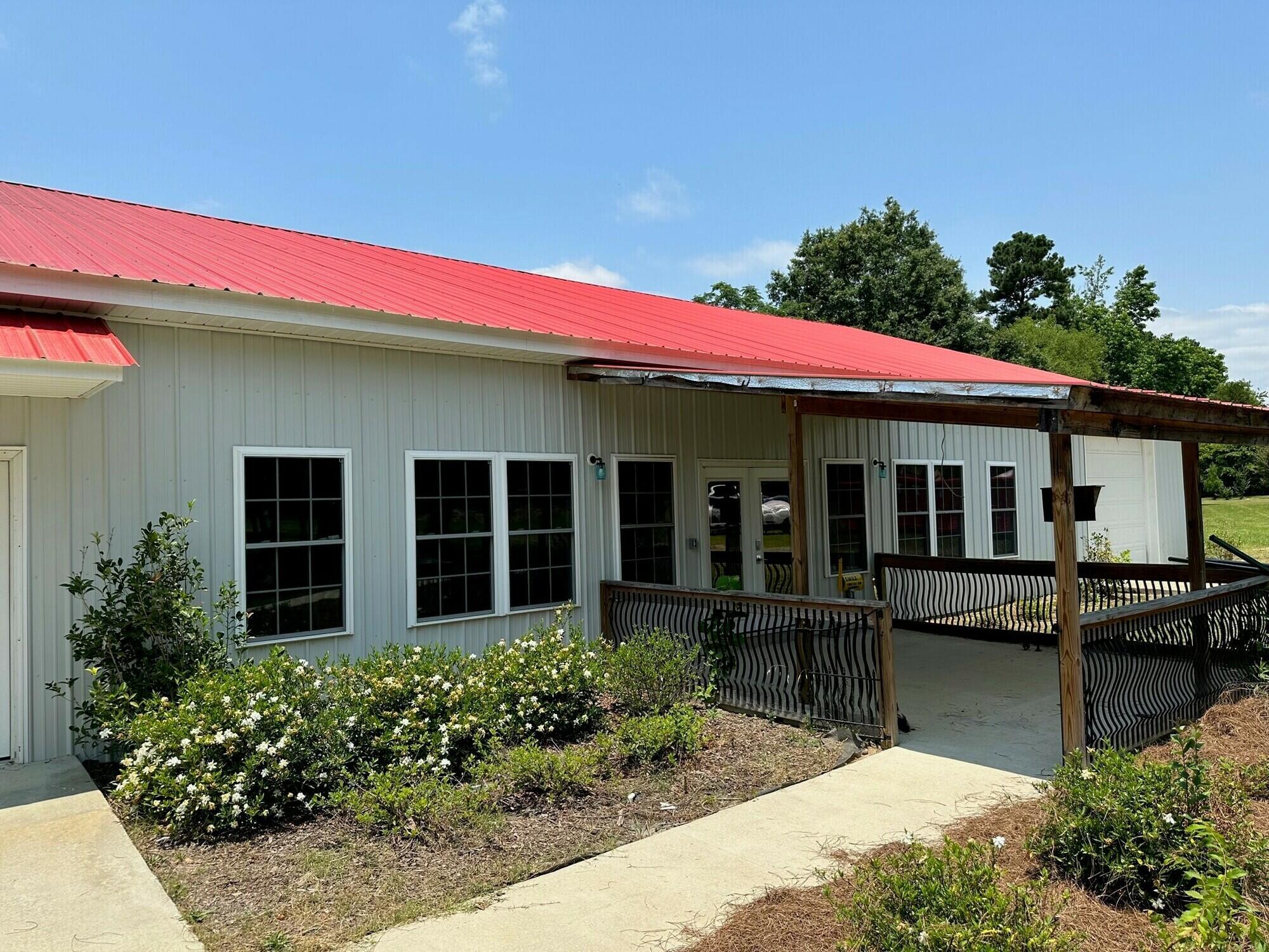 2884 Pine Log Road — photo
