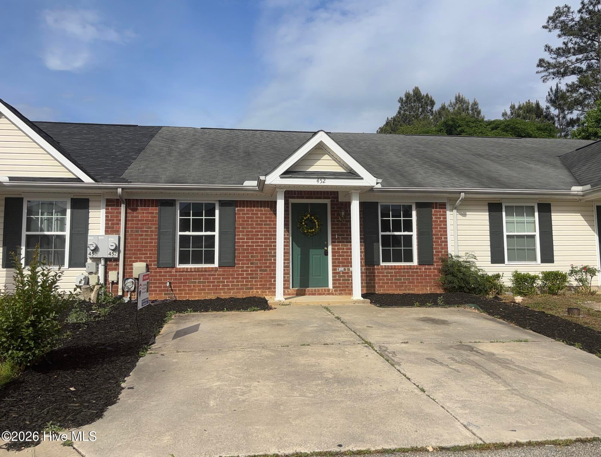 452 Flowing Creek Drive — photo