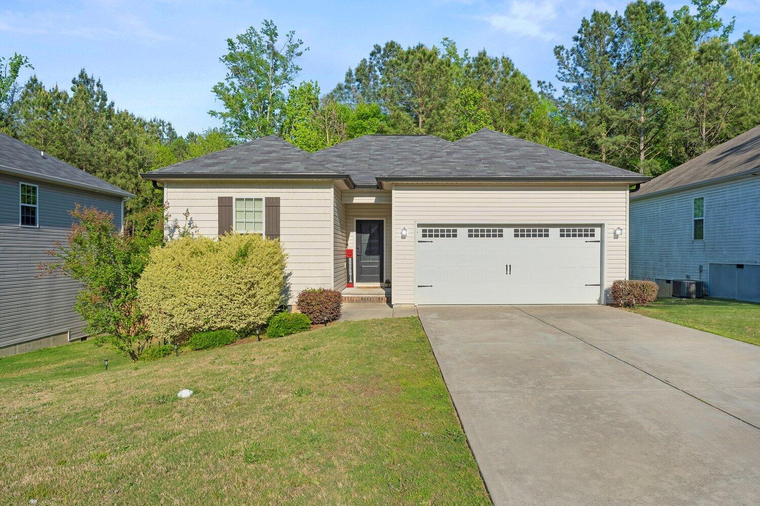 158 Oliver Hardy Court — photo