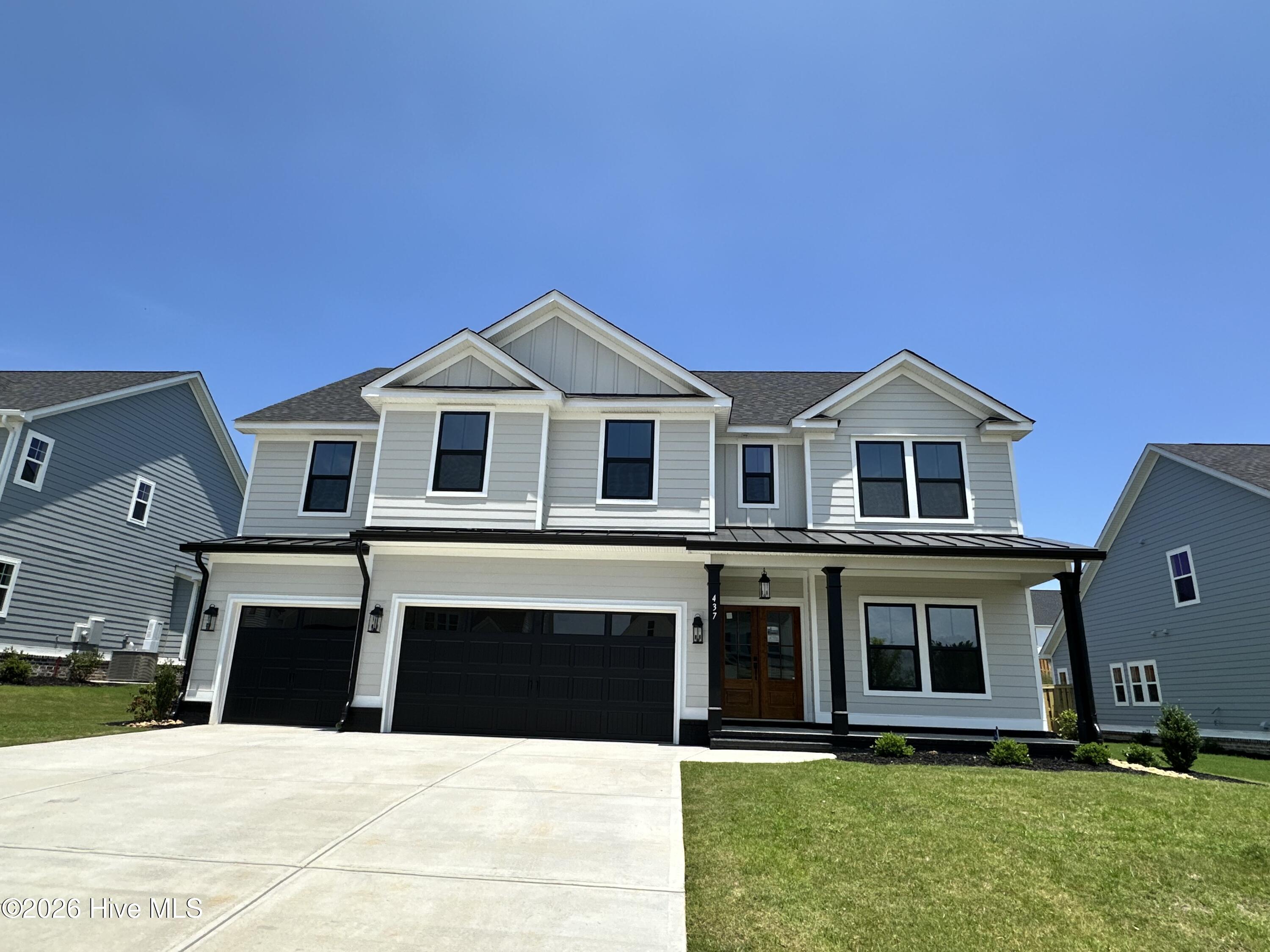 437 Woodlawn Street — photo