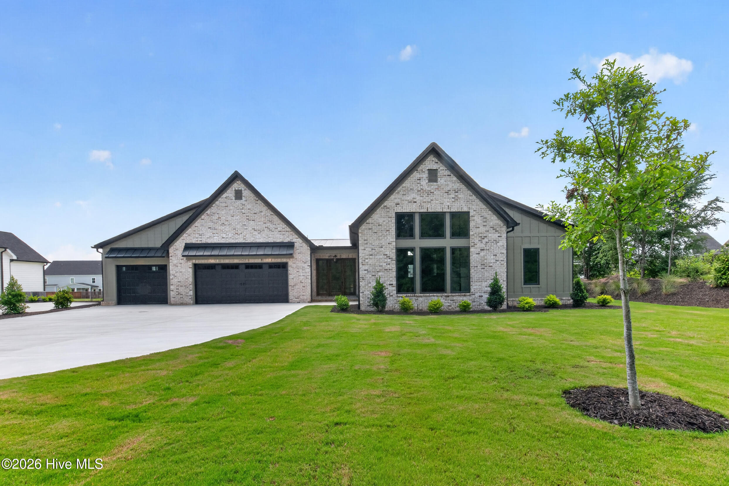 2563 William Few Parkway — photo