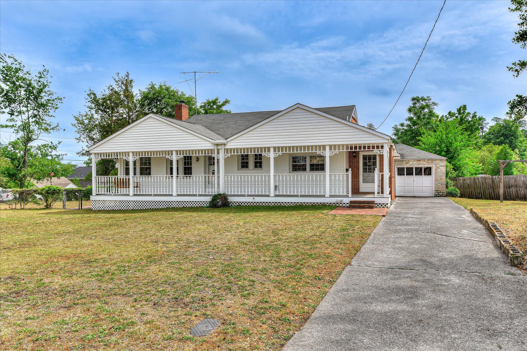 2168 Telfair Street — photo