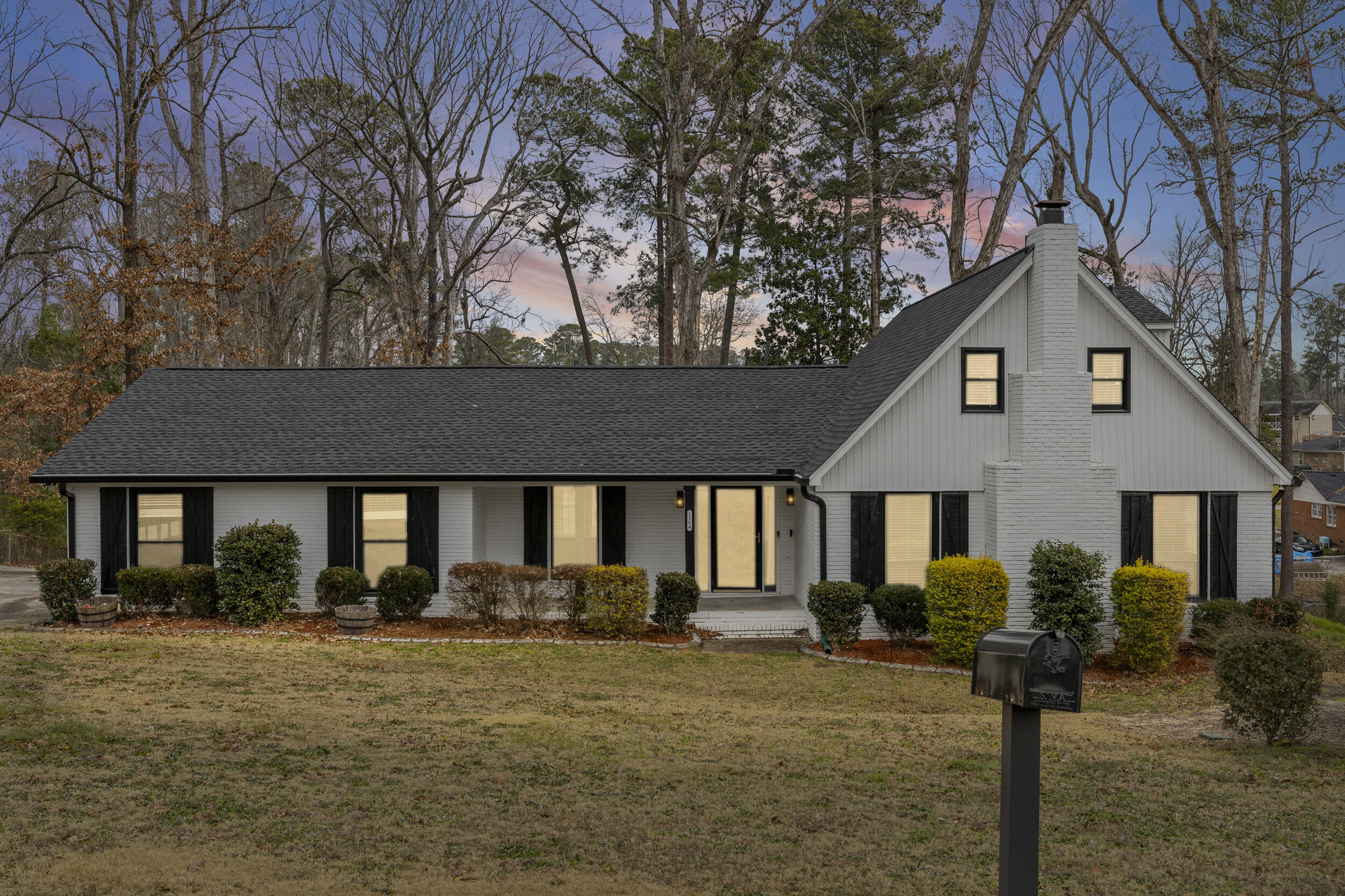 1304 Dominica Drive — photo