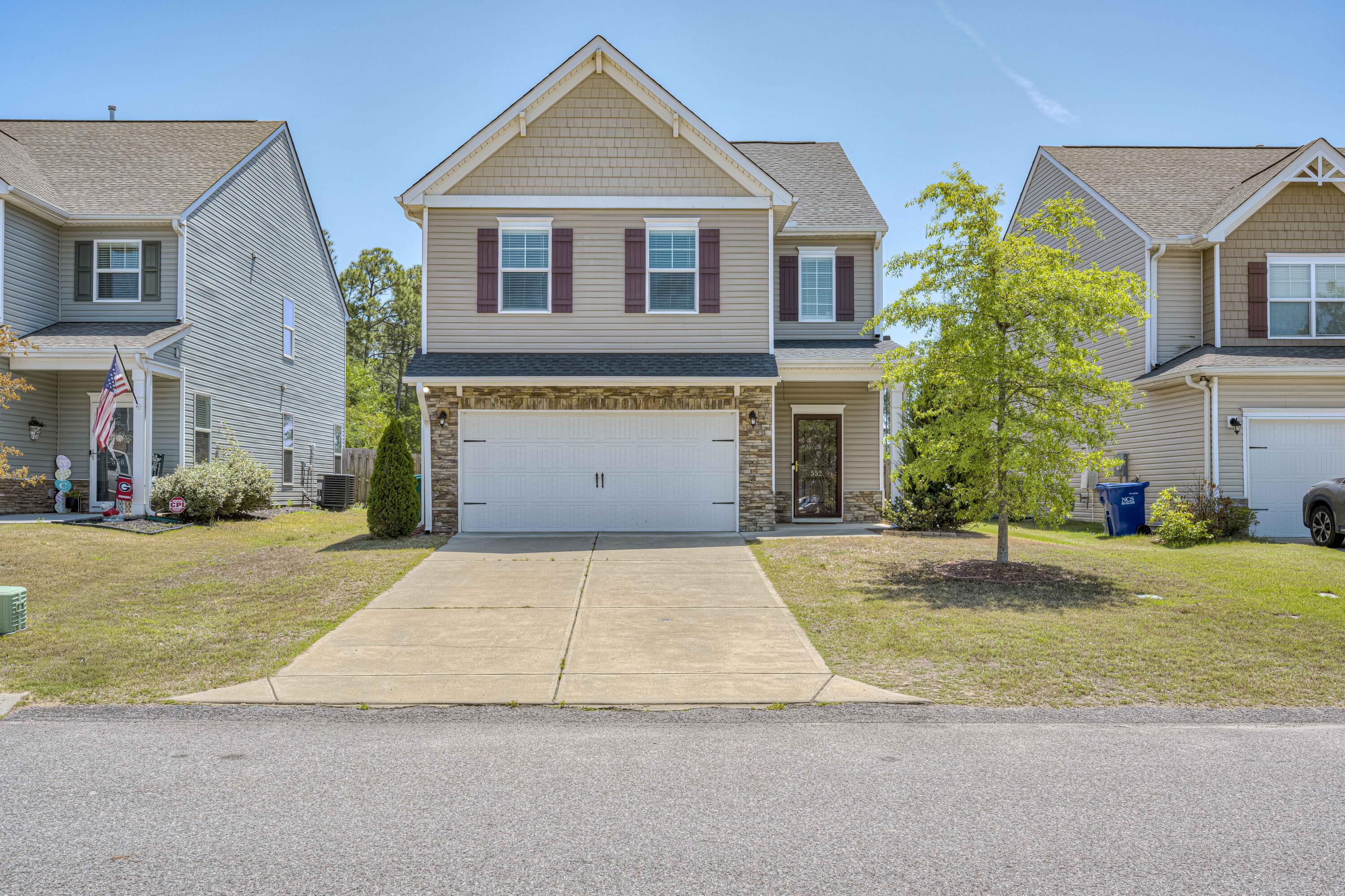 552 Count Fleet Court — photo