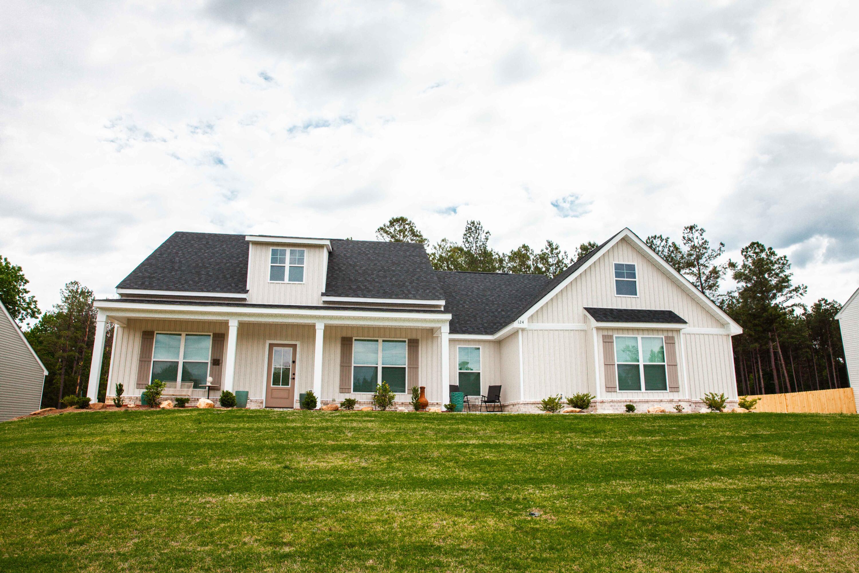 124 Willow Oak Circle — photo