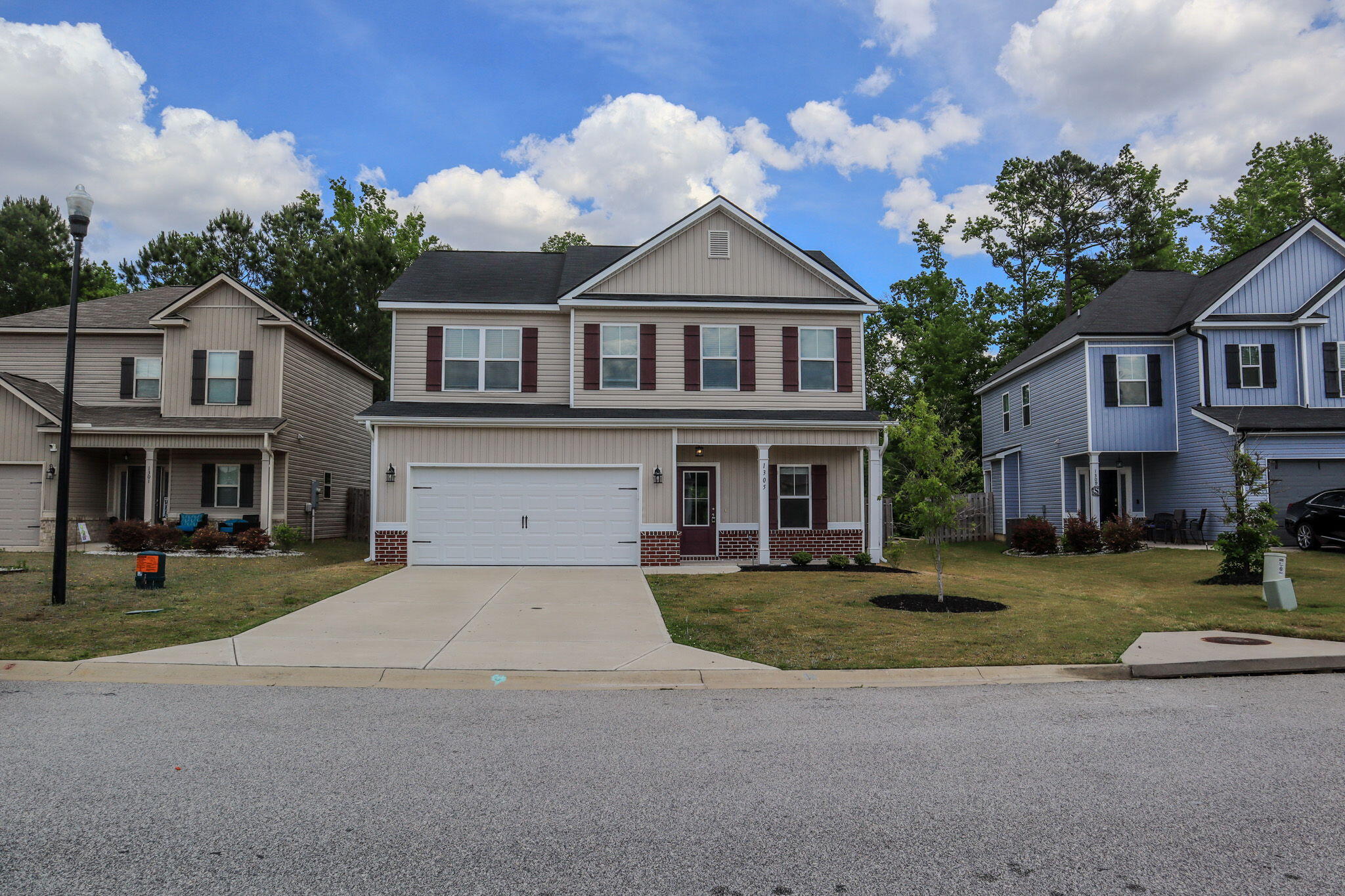 1305 Batchelor Court — photo