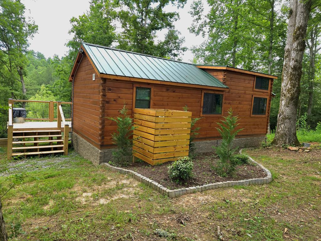 721 Holly Point Drive — photo