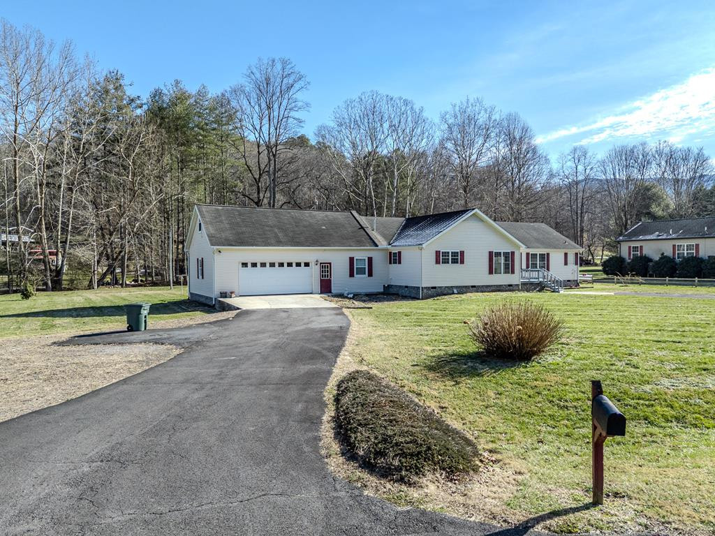 172 Eden Acres Drive — photo
