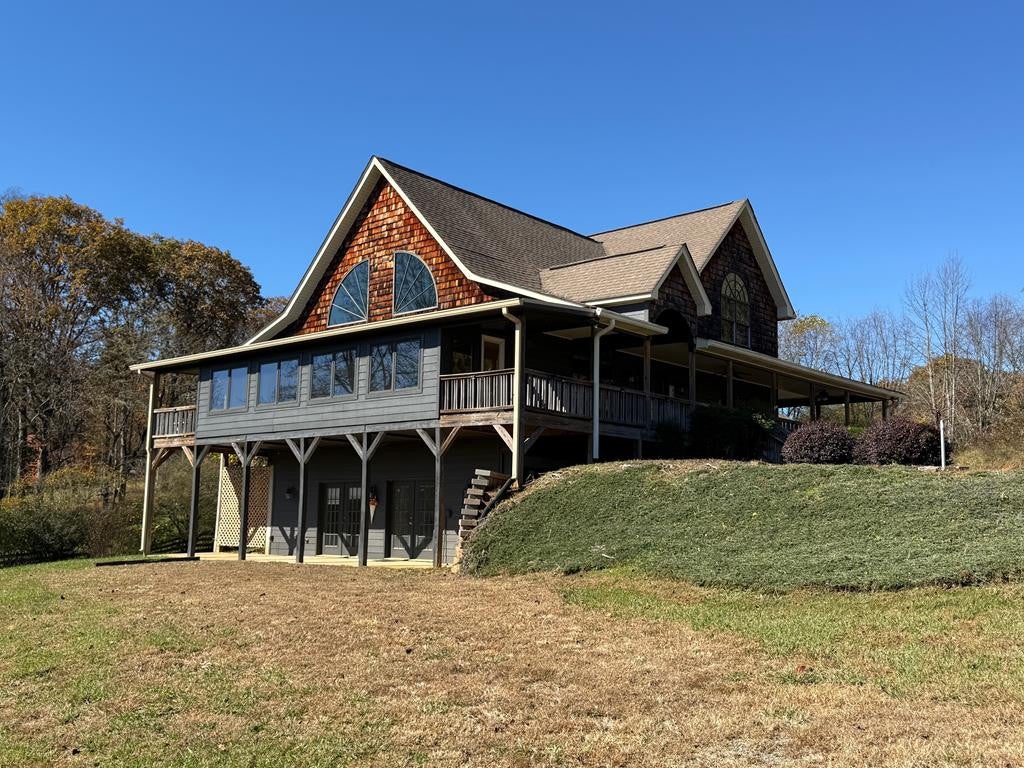 516 River Oaks Drive — photo