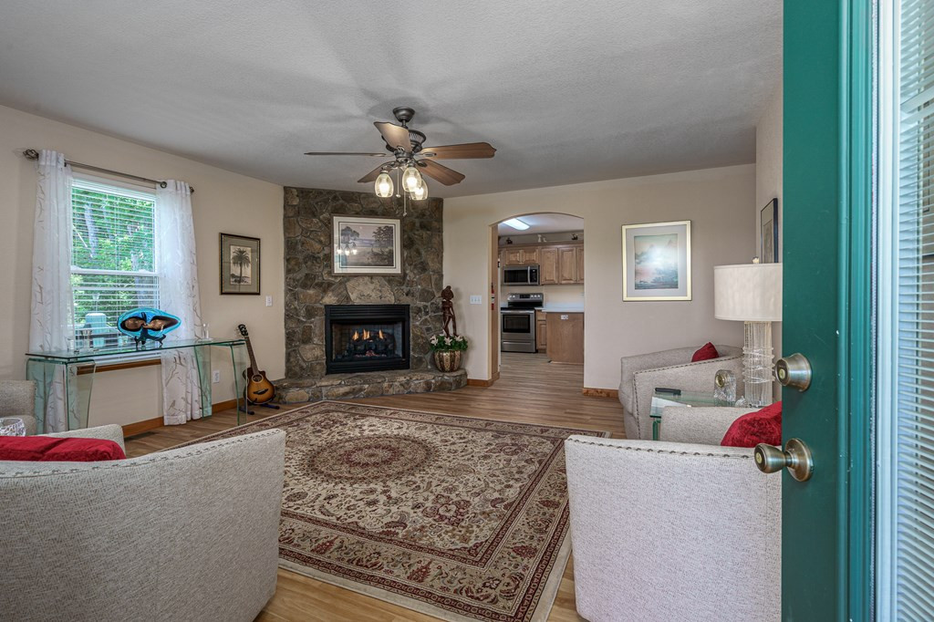 81 Trinity Drive, Murphy, NC 28906 — photo 2