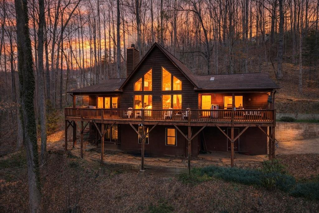 575 Carolina Springs Lane — photo