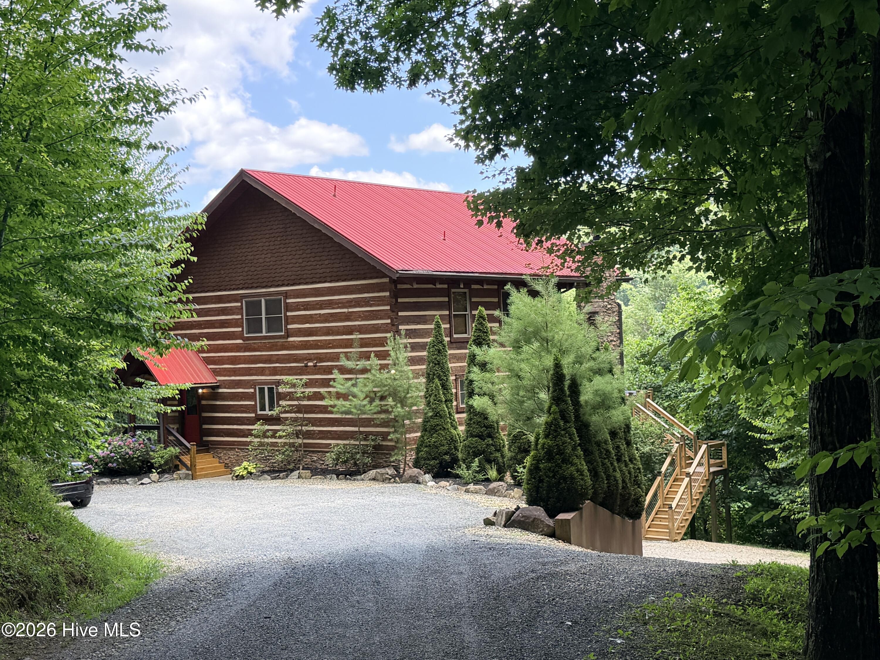 359 Whispering Wind Trail — photo