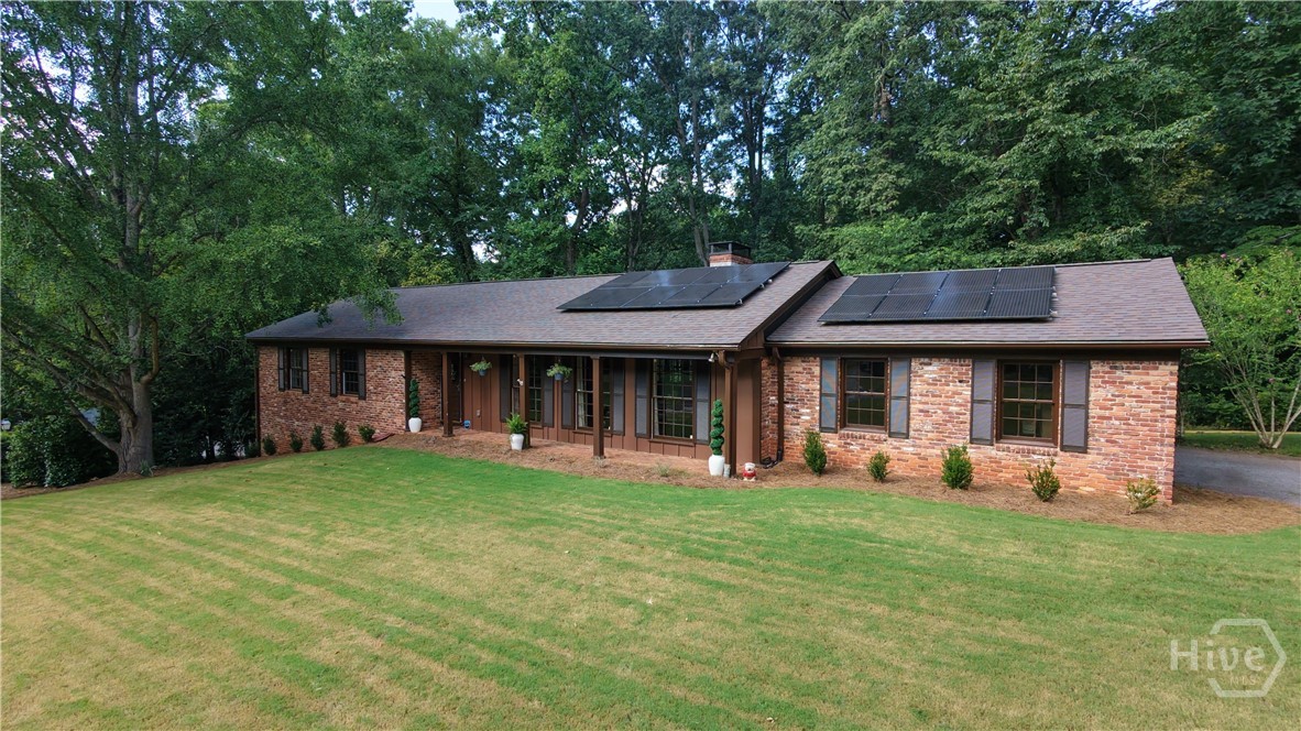 750 Glenwood Drive — photo