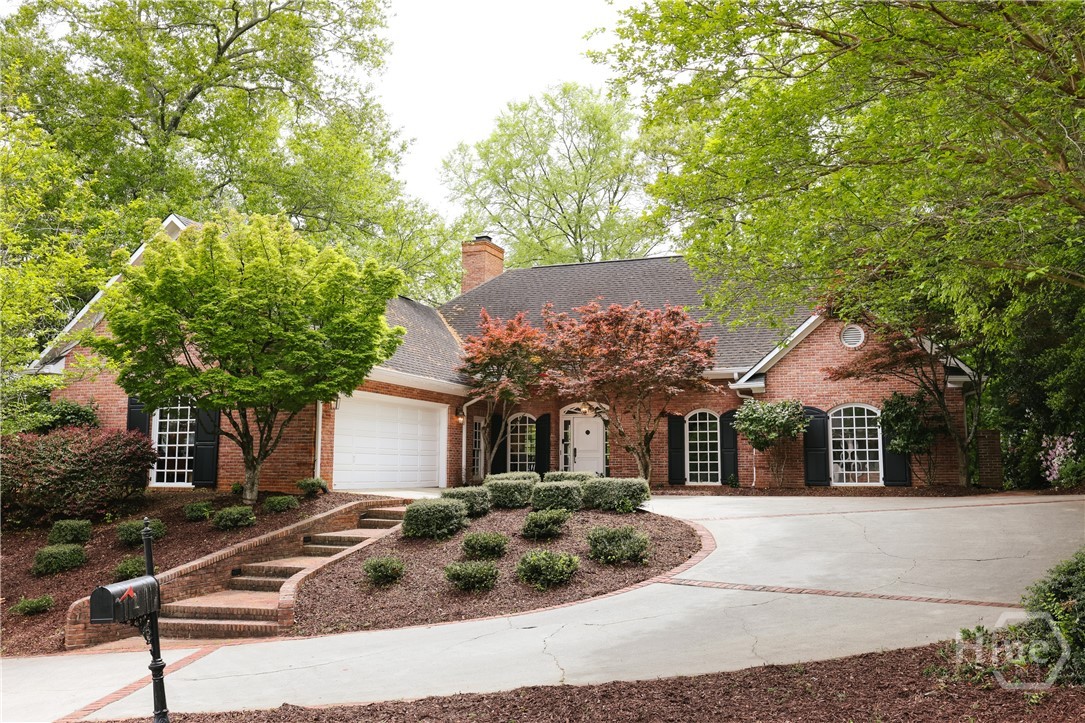 105 Princeton Mill Road — photo