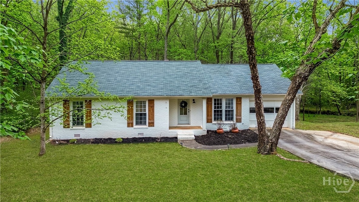 325 Brookstone Drive — photo