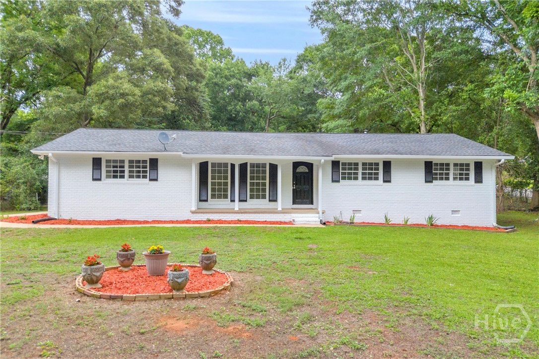 210 Edgewood Drive — photo