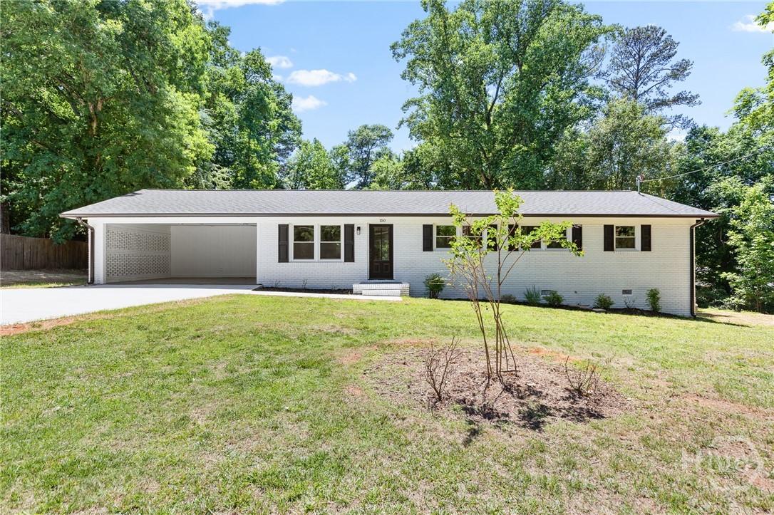 150 Cherokee Court — photo
