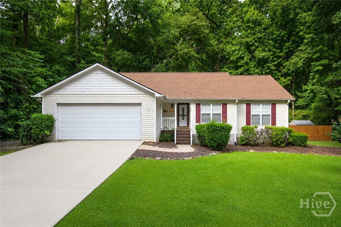 320 River Chase Drive — photo