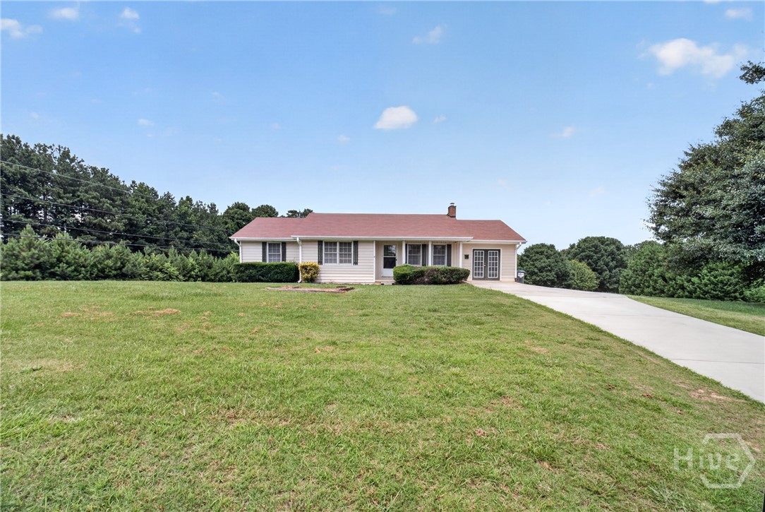 2591 Doc Hughes Road — photo