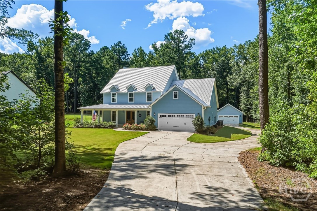 695 Parkview Drive — photo