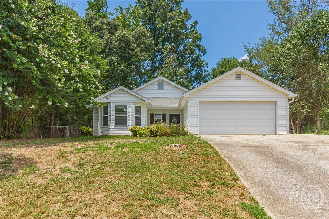 253 Chardonnay Trace — photo
