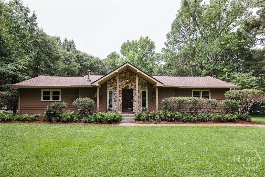 110 Pioneer Drive — photo